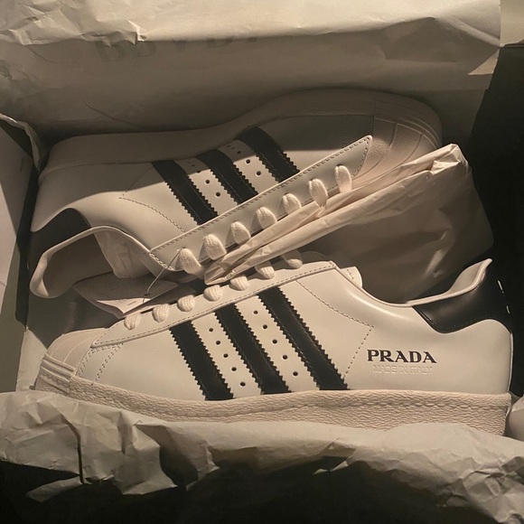 Prada x Adidas Superstar - Picture 2 of 7